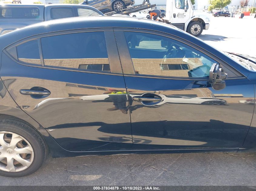 2015 MAZDA MAZDA3 I SPORT - 3MZBM1U7XFM130168
