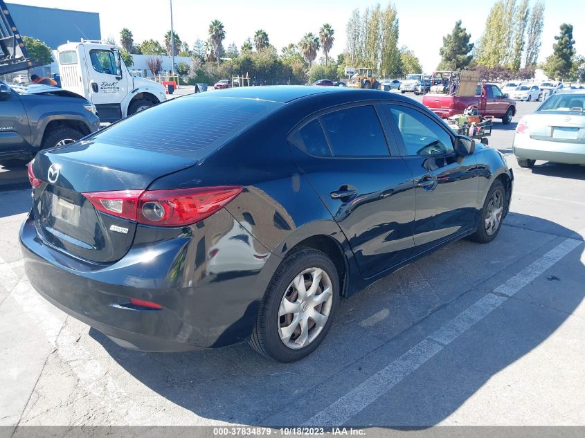 2015 MAZDA MAZDA3 I SPORT - 3MZBM1U7XFM130168