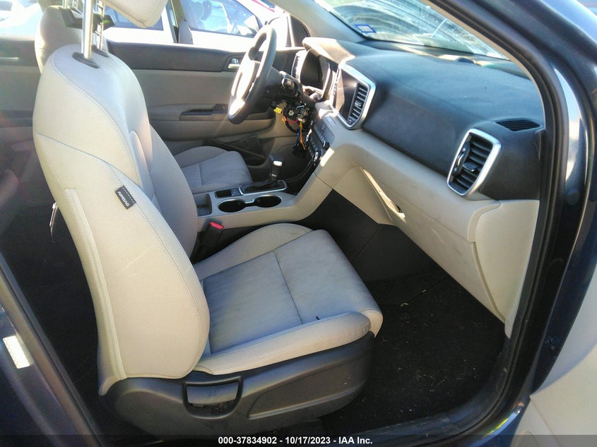 VIN KNDPM3AC8L7805897 2020 KIA SPORTAGE LX