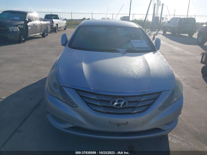 2013 HYUNDAI SONATA SE - 5NPEC4AC5DH759586