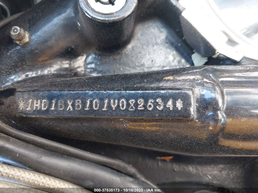 2001 HARLEY-DAVIDSON FLSTFI 1HD1BXB101Y082634