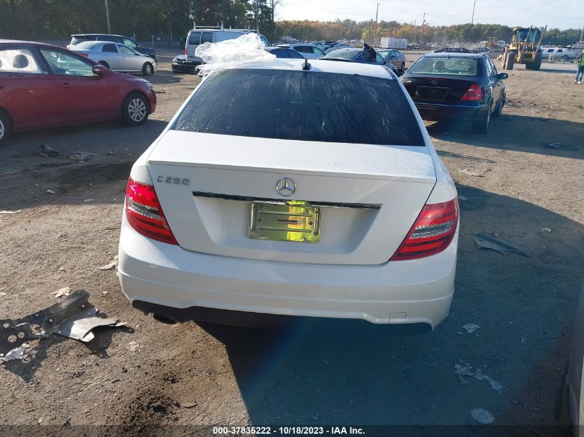 2013 MERCEDES-BENZ C 250 SPORT/LUXURY WDDGF4HB2DR264080