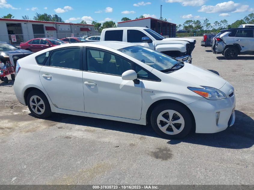2014 TOYOTA PRIUS FOUR/FIVE/THREE/ONE/TWO - JTDKN3DU2E0360158
