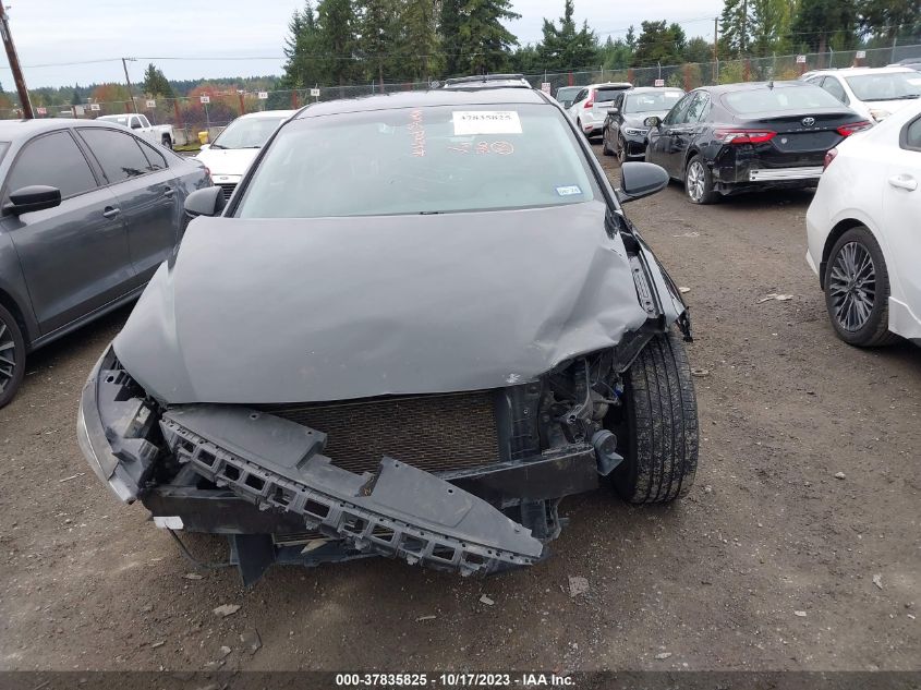 2018 HYUNDAI ELANTRA SEL - 5NPD84LF2JH264858