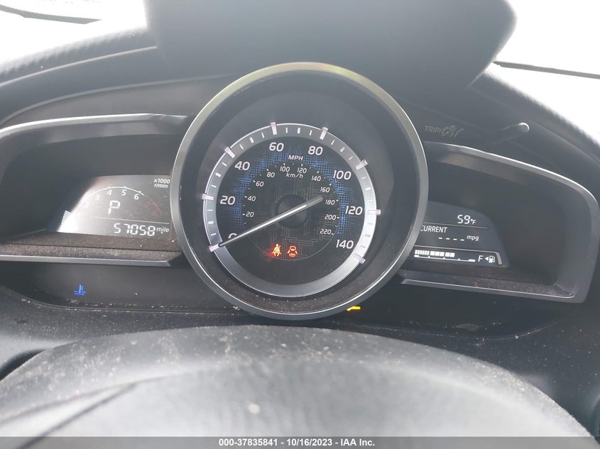 VIN 3MYDLBYV5JY309833 2018 TOYOTA YARIS IA