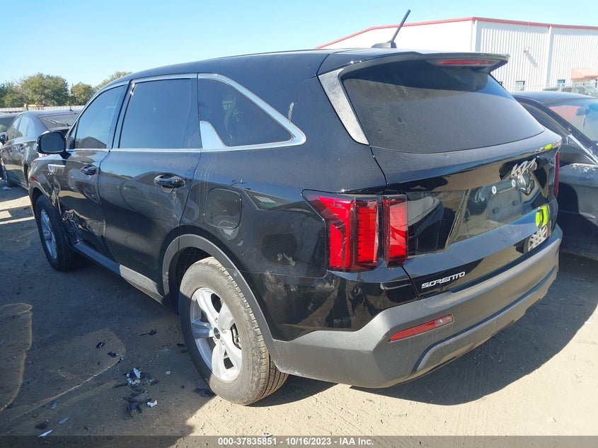 VIN 5XYRG4LC6PG166091 2023 KIA SORENTO LX