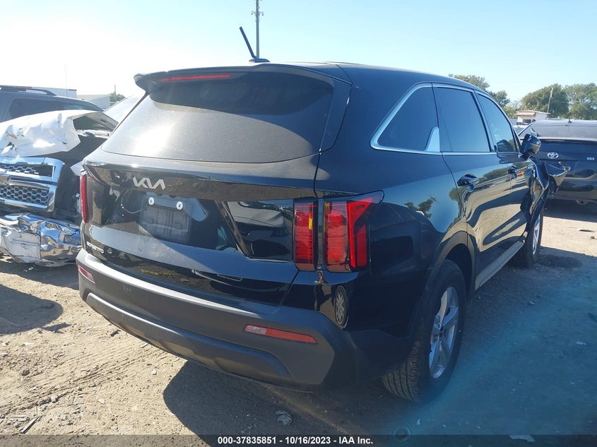 VIN 5XYRG4LC6PG166091 2023 KIA SORENTO LX