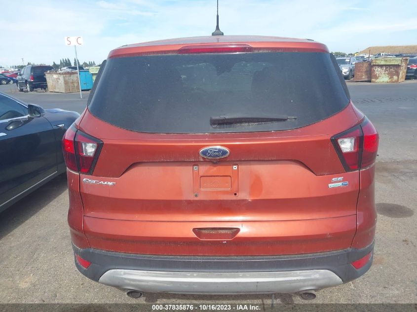 2019 FORD ESCAPE SE - 1FMCU9GD3KUB30540