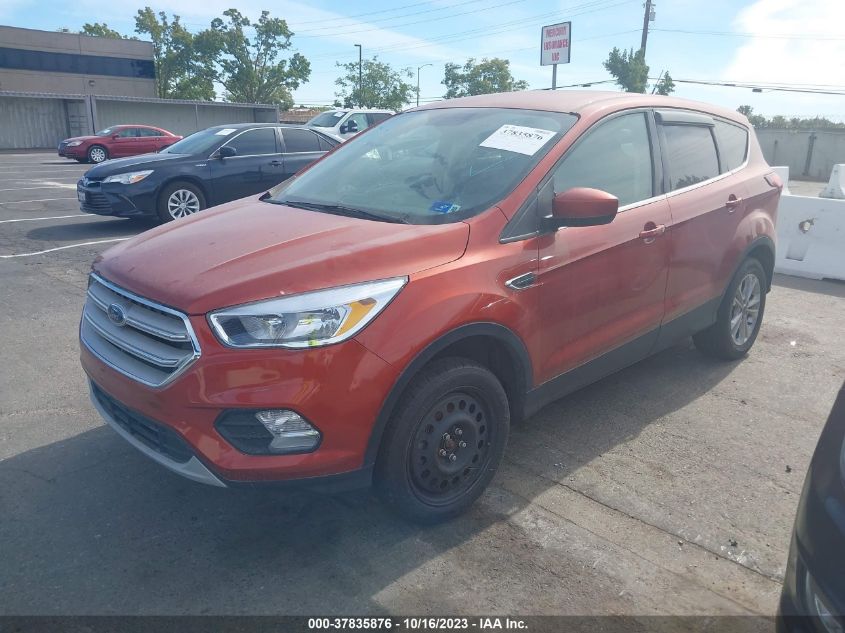 2019 FORD ESCAPE SE - 1FMCU9GD3KUB30540