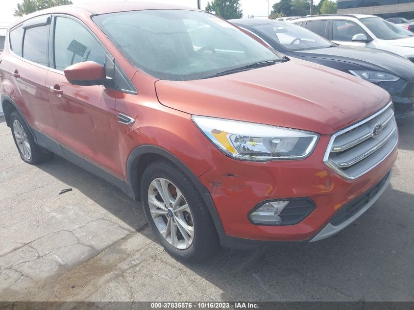 2019 FORD ESCAPE SE - 1FMCU9GD3KUB30540