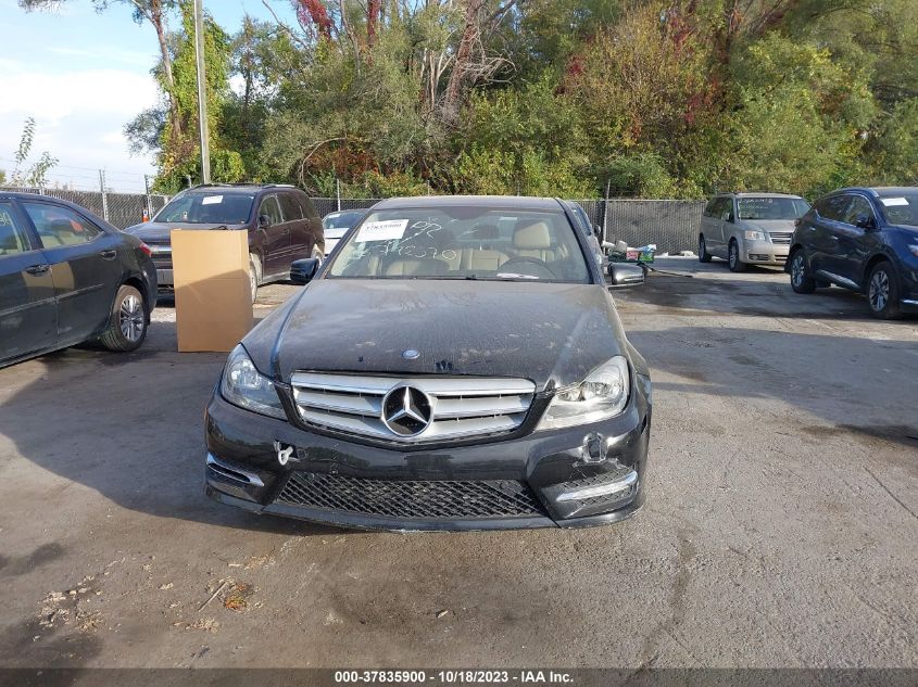 2013 MERCEDES-BENZ C 250 SPORT/LUXURY WDDGF4HB4DR262525