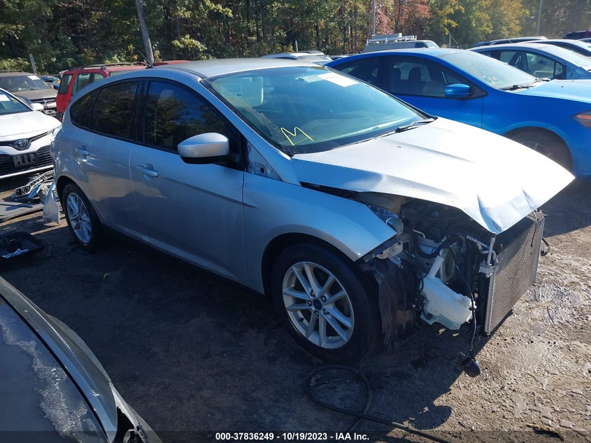 FORD FOCUS SE 2018