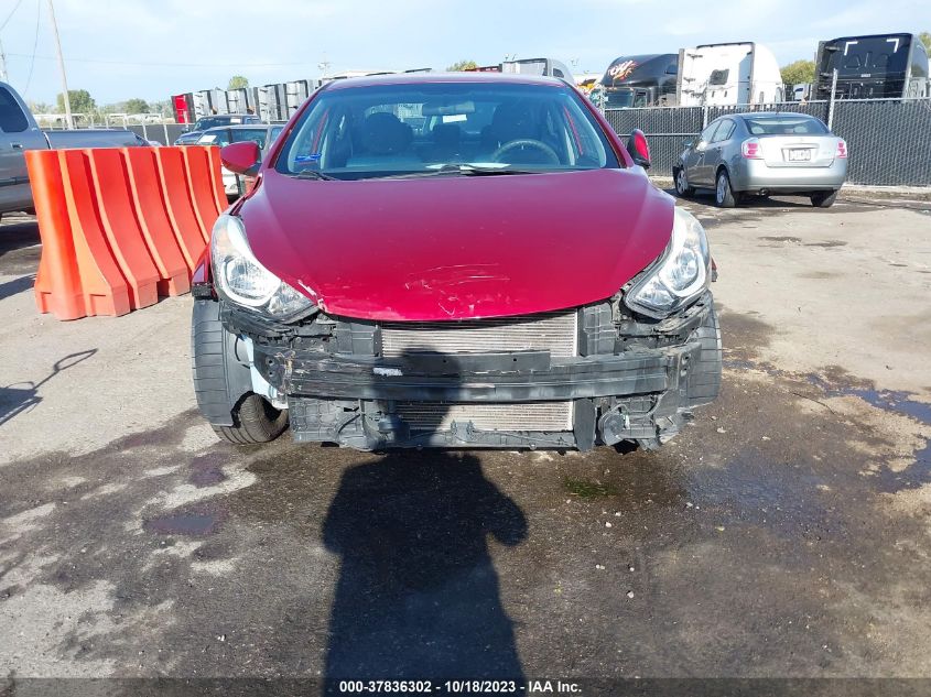 2016 HYUNDAI ELANTRA SE - 5NPDH4AE9GH678738