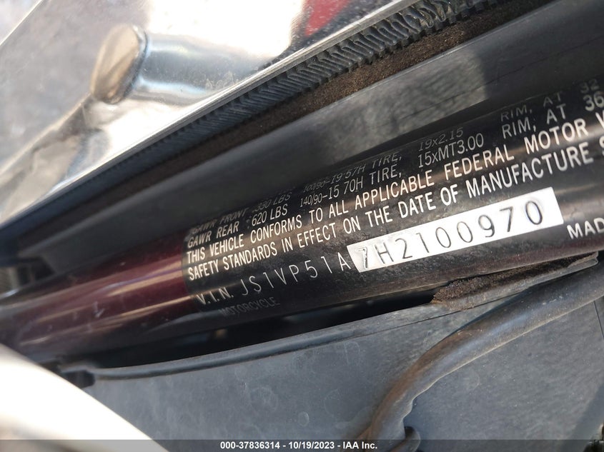 1987 Suzuki Vs700   Maroon vin: JS1VP51A7H2100970