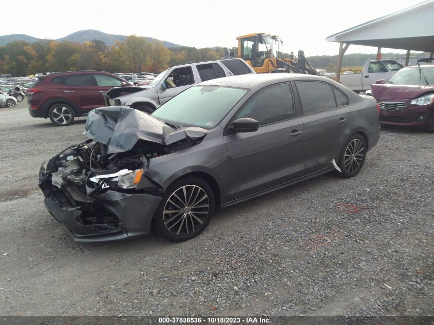 2016 VOLKSWAGEN JETTA SEDAN 1.8T SPORT - 3VWD17AJ4GM410352