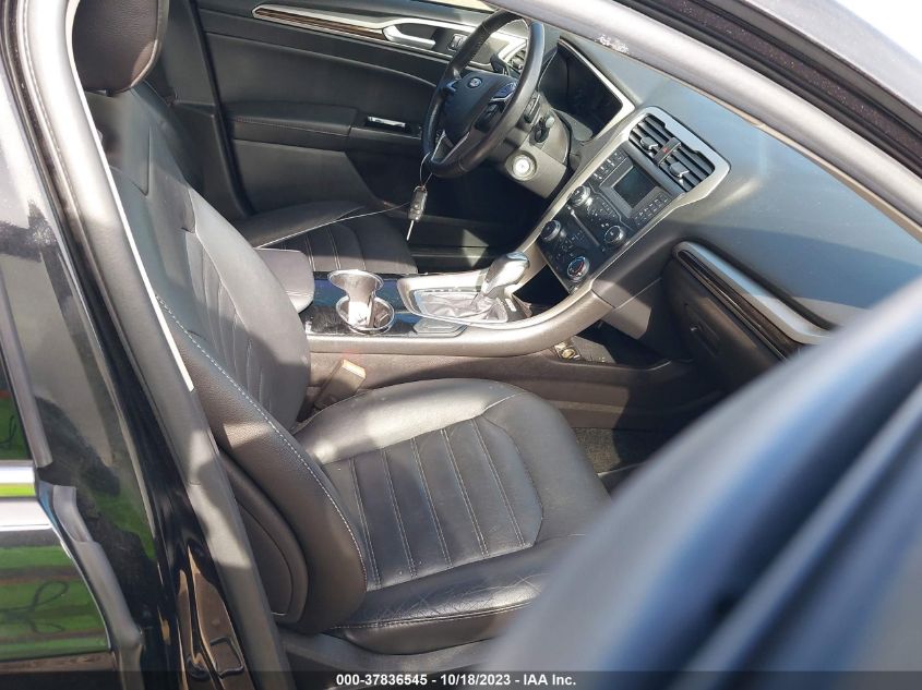 2015 FORD FUSION SE - 3FA6P0H99FR275941