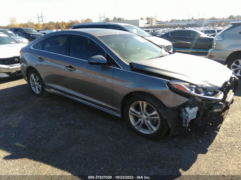 2018 HYUNDAI SONATA SPORT - 5NPE34AF9JH677852