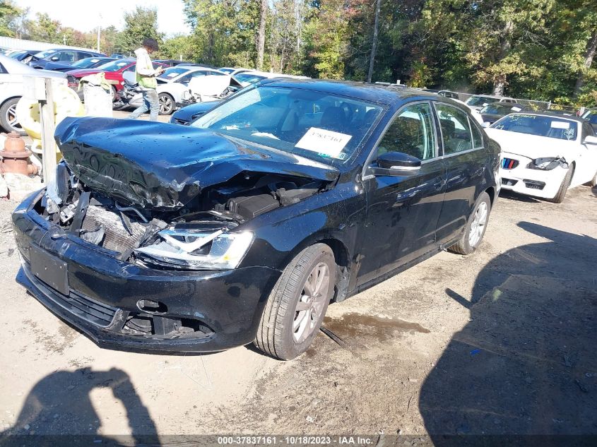 2013 VOLKSWAGEN JETTA SEDAN SE W/CONVENIENCE 3VWDP7AJ4DM219900