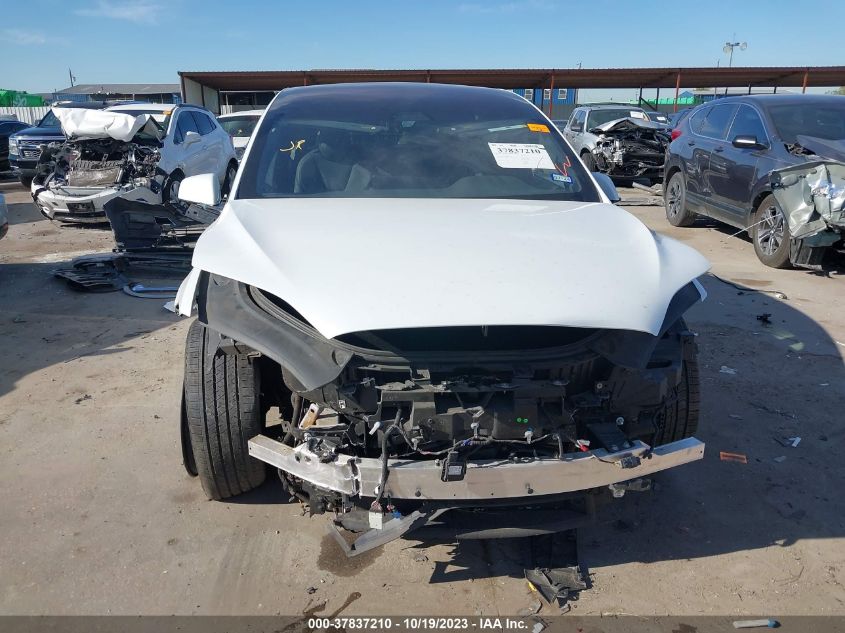 2022 TESLA MODEL X - 7SAXCAE54NF345785
