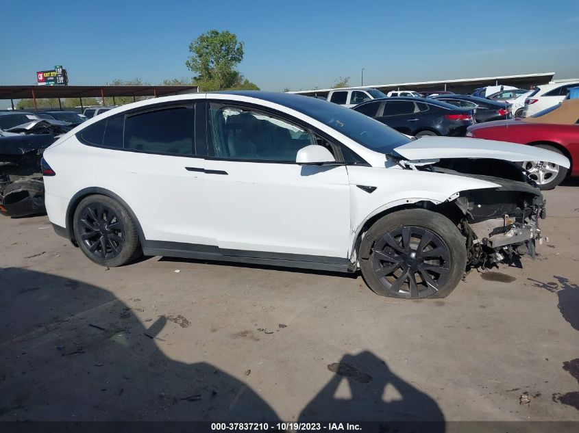 2022 TESLA MODEL X - 7SAXCAE54NF345785