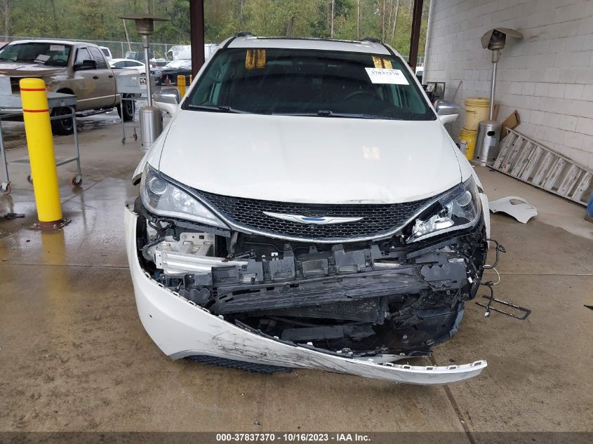 VIN 2C4RC1GGXHR748148 2017 CHRYSLER PACIFICA LIMITED