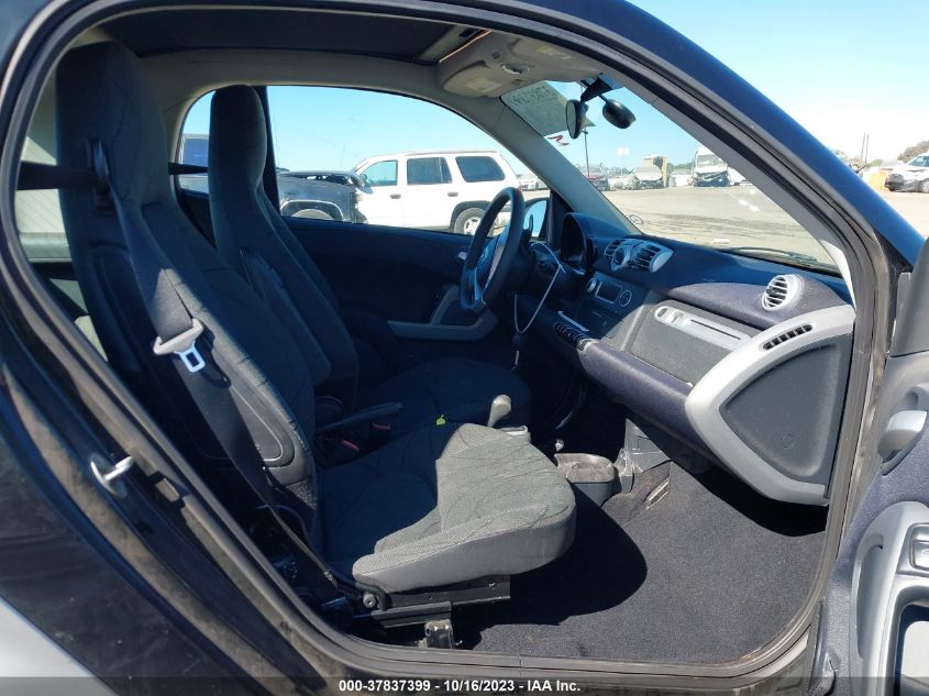 2014 SMART FORTWO PURE/PASSION WMEEJ3BA4EK754039