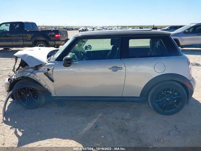 2013 MINI HARDTOP COOPER WMWSU3C51DT686542