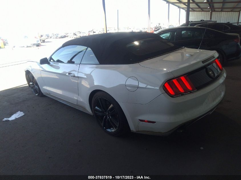 1FATP8UH3F5367869 2015 FORD MUSTANG, photo no. 3