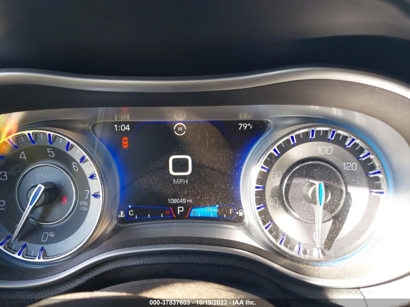 2015 CHRYSLER 300 LIMITED - 2C3CCAAGXFH763240