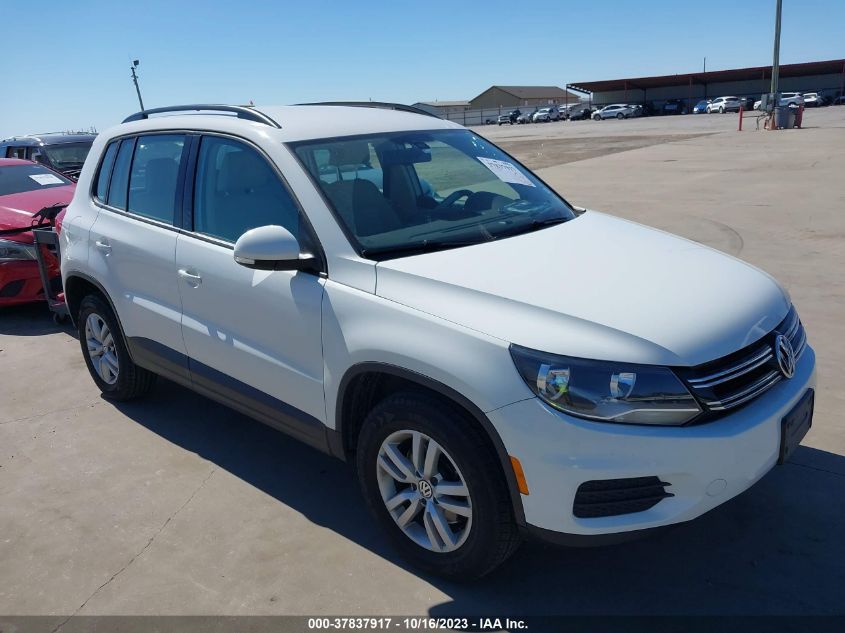 2016 VOLKSWAGEN TIGUAN S - WVGBV7AX5GW574997