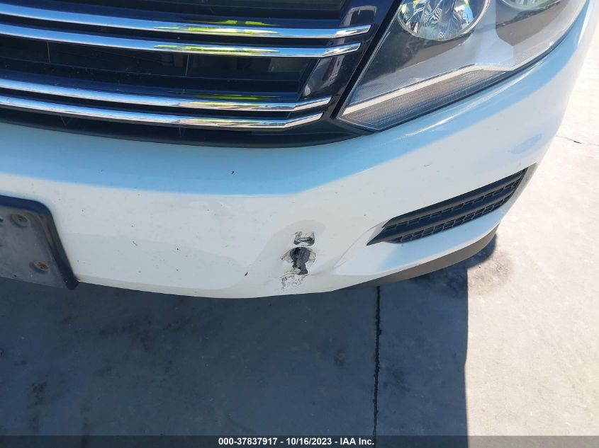 2016 VOLKSWAGEN TIGUAN S - WVGBV7AX5GW574997