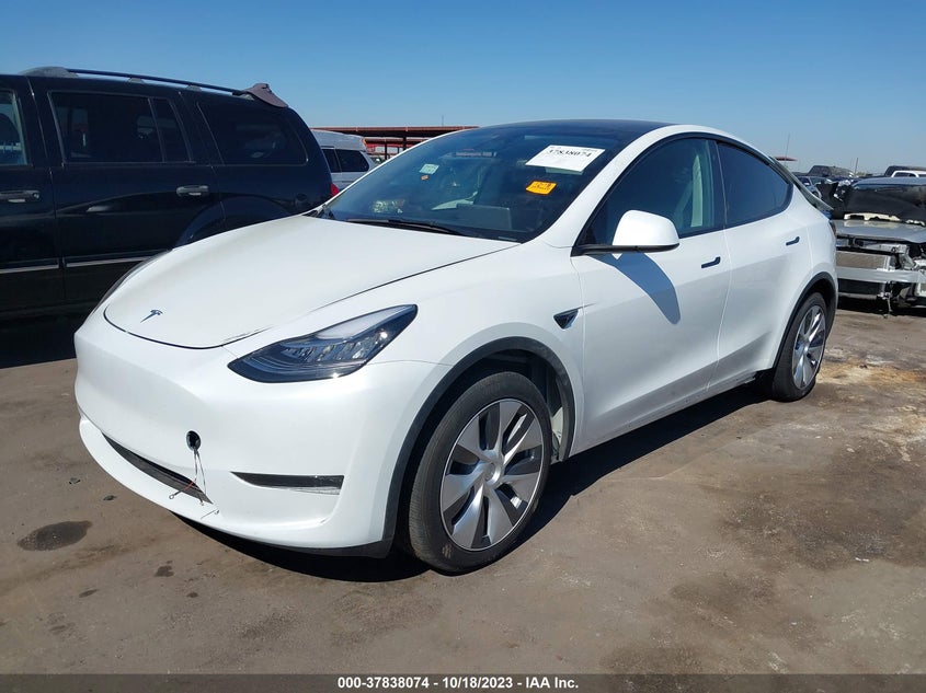 VIN 7SAYGDEE1PA104938 2023 TESLA MODEL Y LONG RANGE