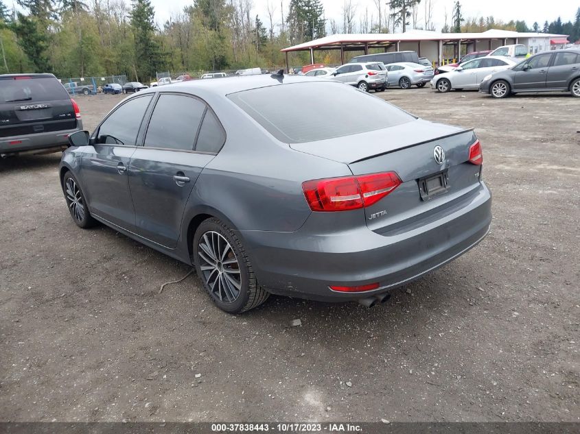 2015 VOLKSWAGEN JETTA SEDAN 1.8T SPORT - 3VWD17AJ9FM222943