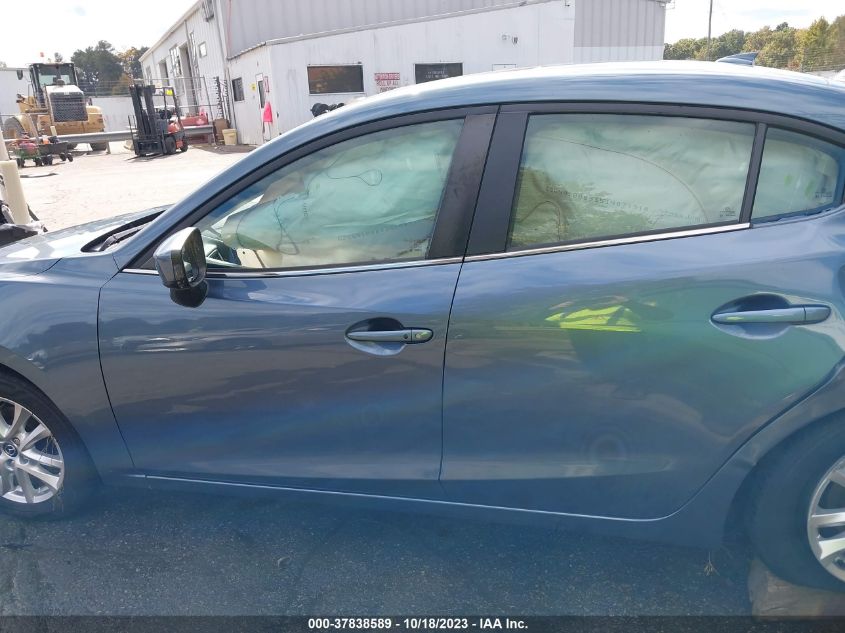 2015 MAZDA MAZDA3 I GRAND TOURING - 3MZBM1W79FM181108