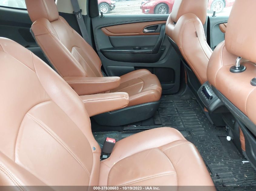 2015 CHEVROLET TRAVERSE LT - 1GNKRHKD8FJ165415