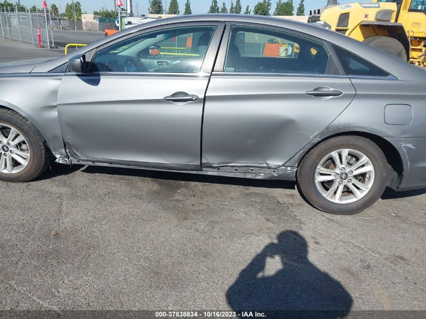 2013 HYUNDAI SONATA GLS PZEV - 5NPEB4AC5DH761566