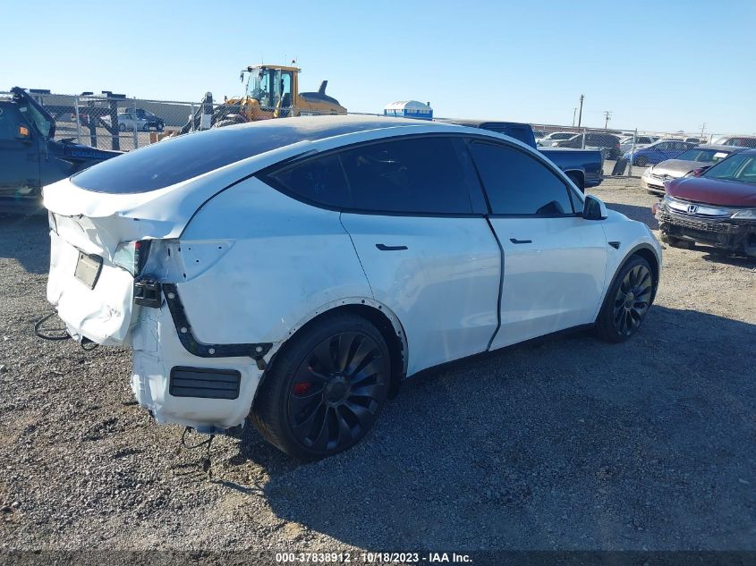 7SAYGDEF1PF636654 Tesla Model Y PERFORMANCE 4