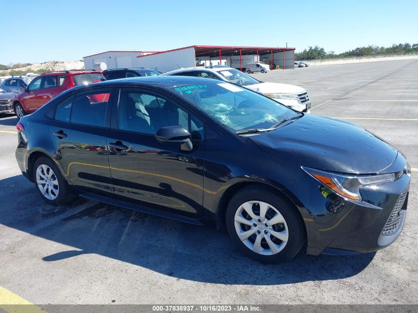 2022 TOYOTA COROLLA LE - 5YFEPMAE4NP346567