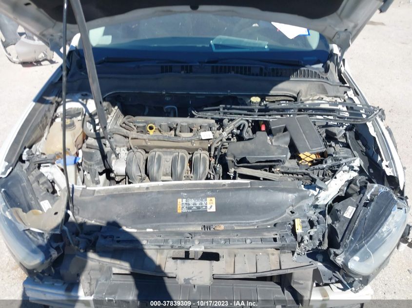 2014 FORD FUSION S - 3FA6P0G76ER379561