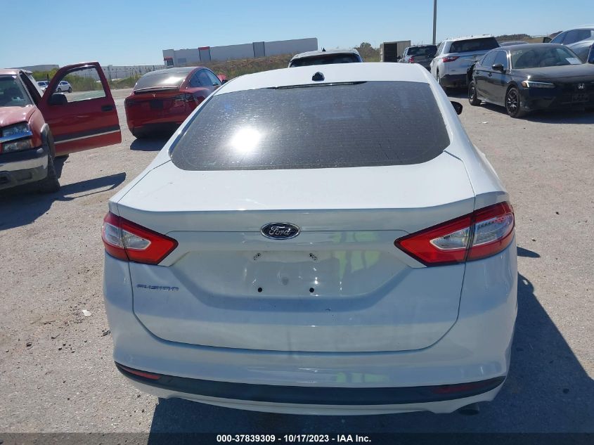 2014 FORD FUSION S - 3FA6P0G76ER379561