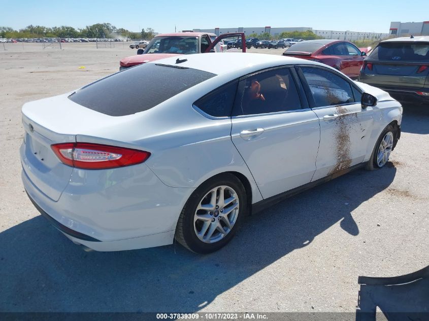 2014 FORD FUSION S - 3FA6P0G76ER379561