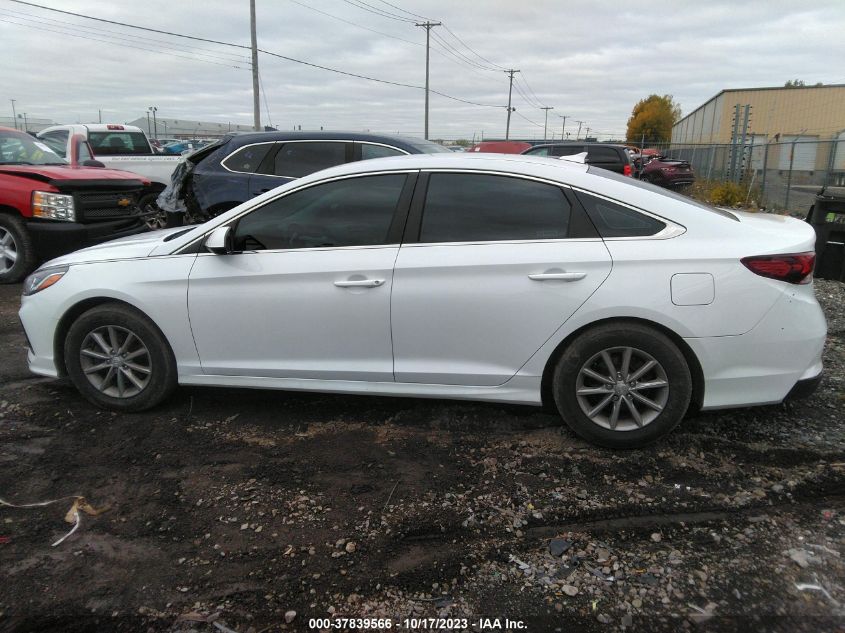 2018 HYUNDAI SONATA SE - 5NPE24AF9JH698283