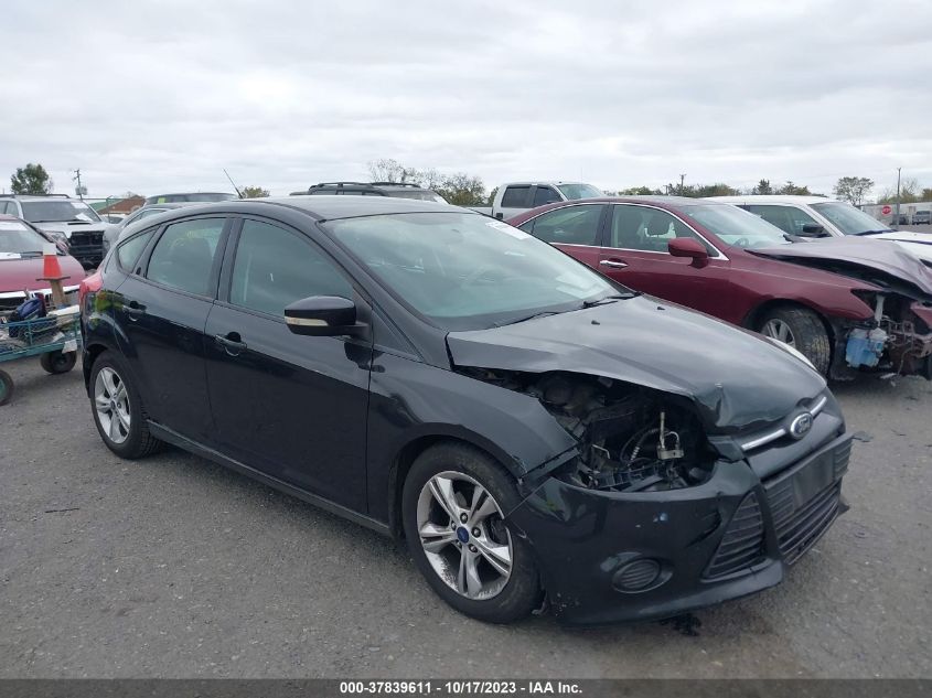 2014 FORD FOCUS SE - 1FADP3K22EL189386