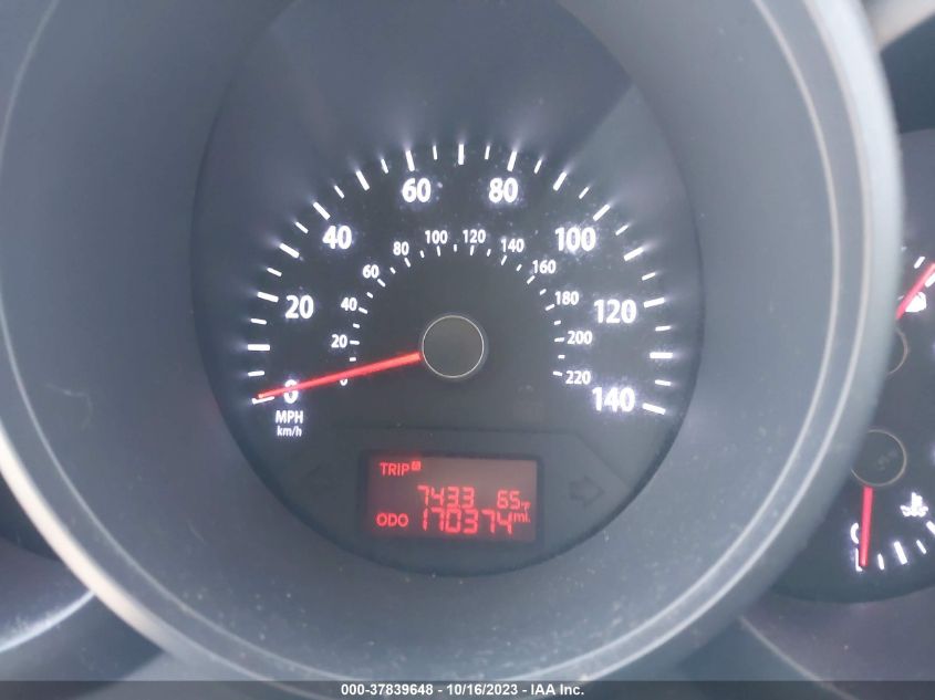 2013 KIA SOUL BASE - KNDJT2A51D7768360