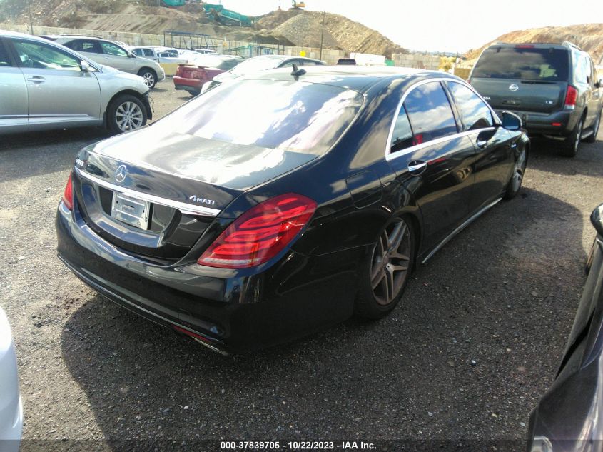 2015 MERCEDES-BENZ S-CLASS S 550 WDDUG8FB4FA075183