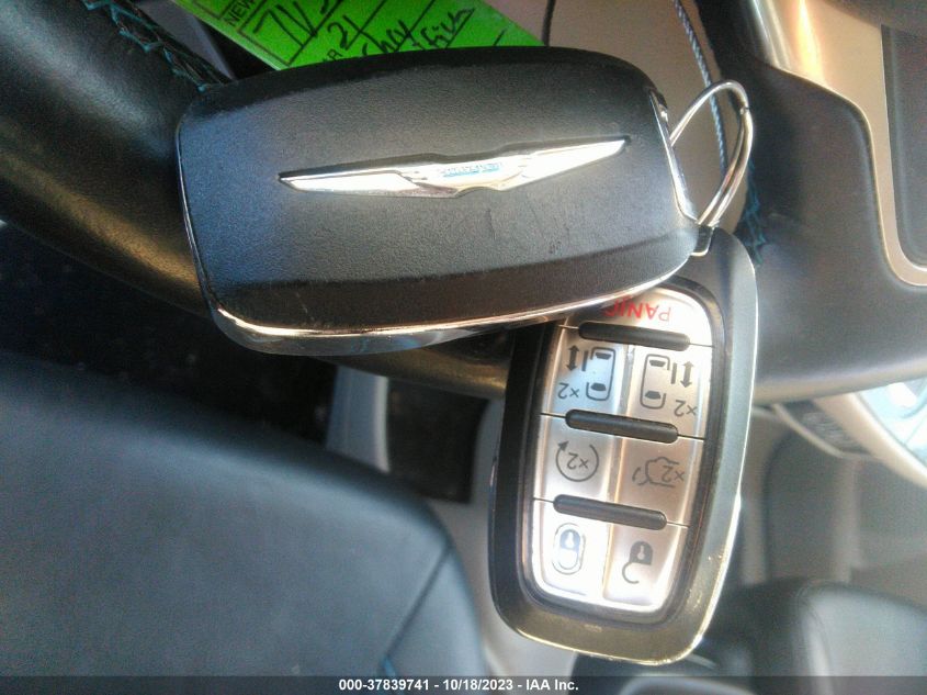 2021 CHRYSLER PACIFICA - 2C4RC1L75MR599437
