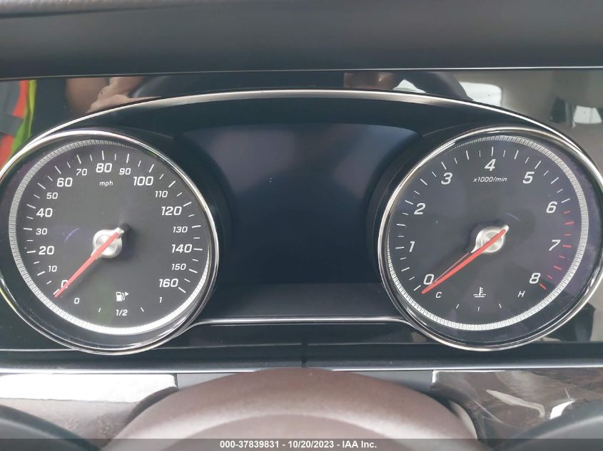2019 MERCEDES-BENZ E 300 4MATIC WDDZF4KB7KA590745