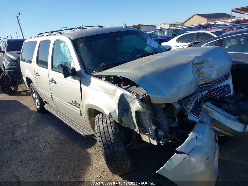 2013 CHEVROLET SUBURBAN LT - 1GNSCJE06DR143042