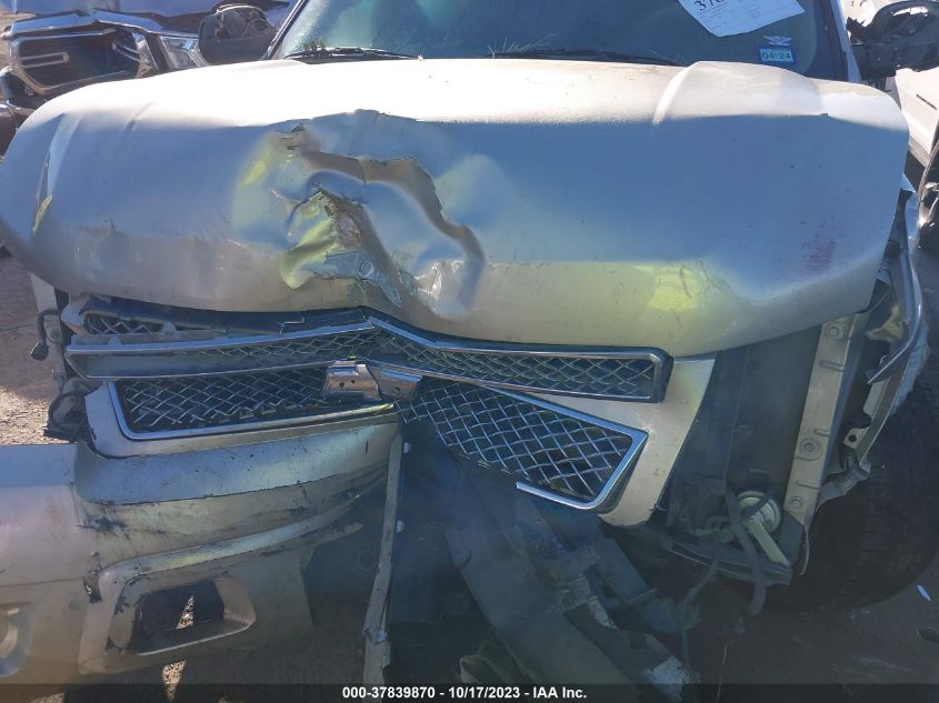 2013 CHEVROLET SUBURBAN LT - 1GNSCJE06DR143042