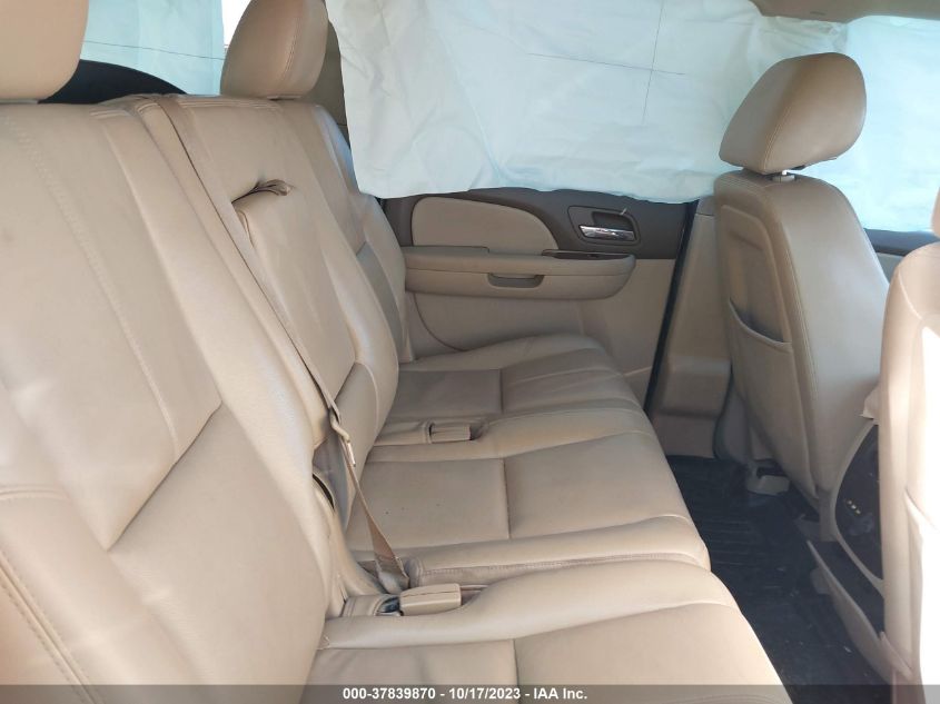2013 CHEVROLET SUBURBAN LT - 1GNSCJE06DR143042
